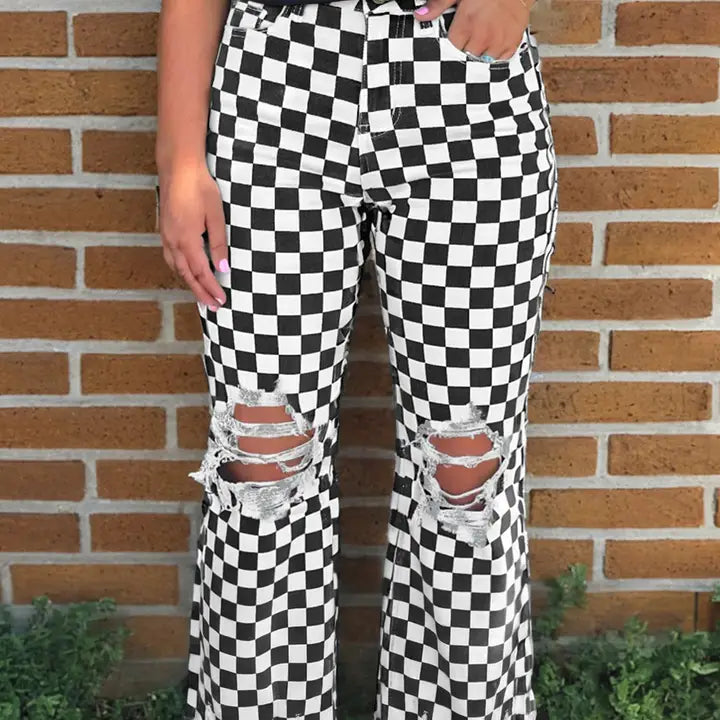 Checkerboard Print Distressed Pant